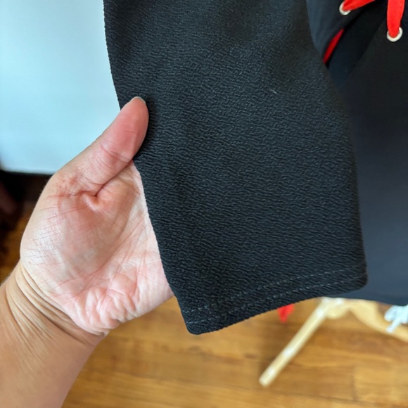 Boohoo Black Deep V-Neck Red & White Lace Up Long Sleeve Midi Dress - Picture 8 of 10